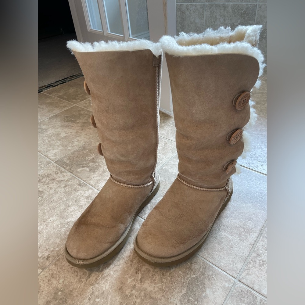 UGG Tan Winter Boots Sheepskin Suede